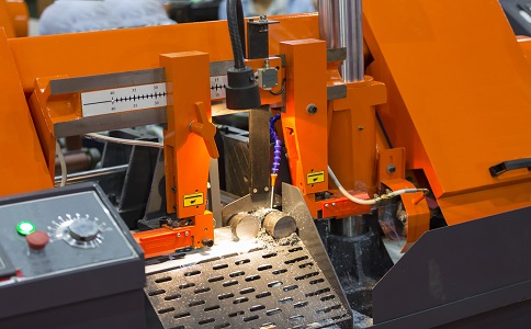 巴塘龙门带锯床具备哪些优点？